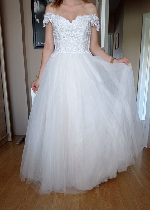 Suknia ślubna "Carmen" Laura Romano