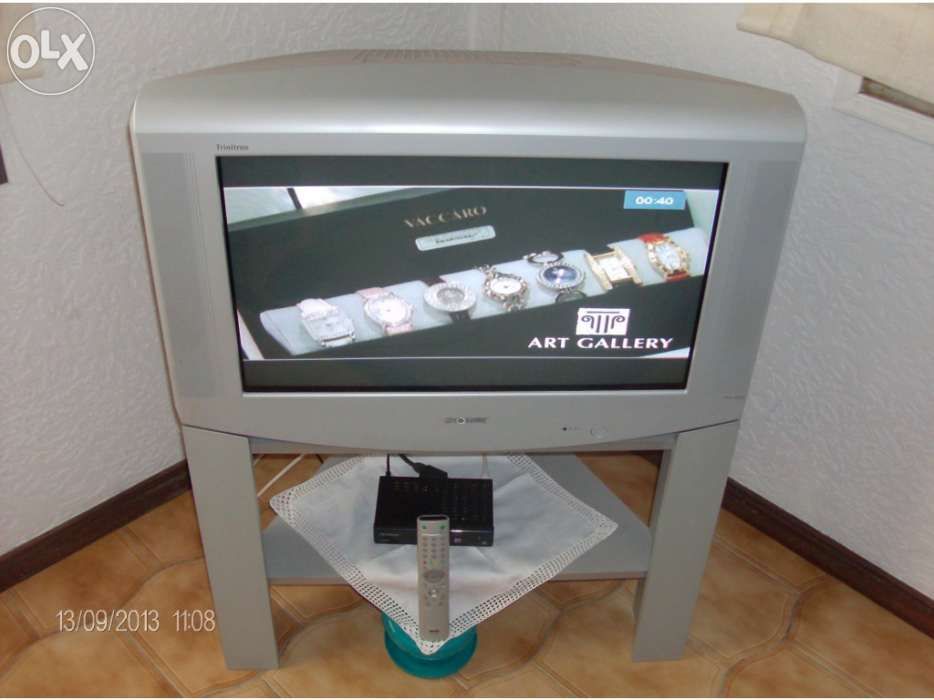 Tv sony triniton com movel