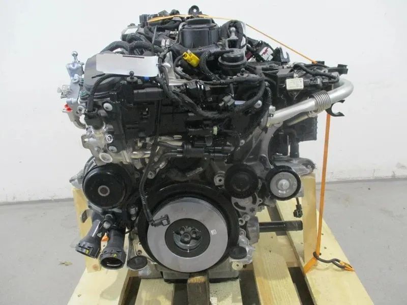 Motor OM654010 MERCEDES 1.9L 150CV