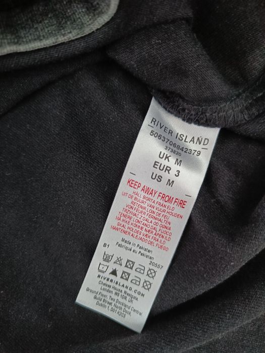 Nowy t-shirt River Island, roz. M, oversize
