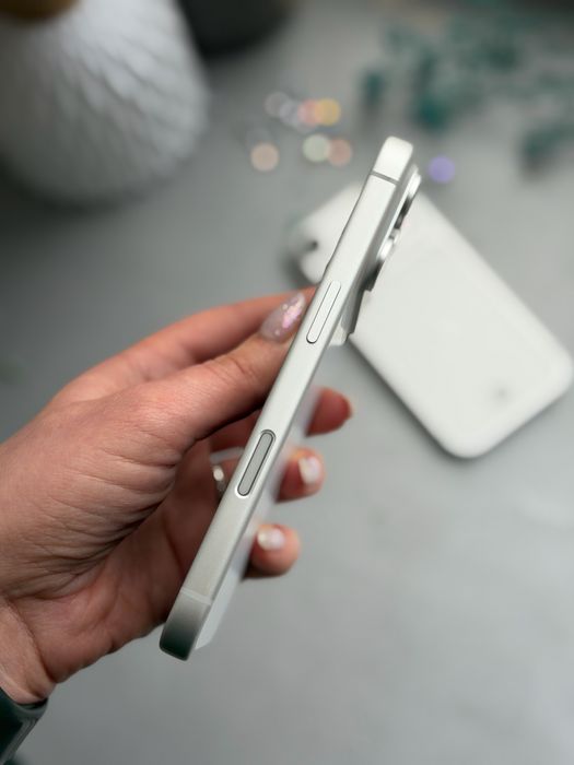 Apple iPhone 17 Pro 256GB Silver. Neverlock. Esim