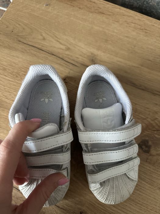 Кросівки Adidas в садочок 24 розмір