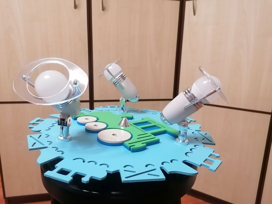 Lampa dziecięca sufitowa