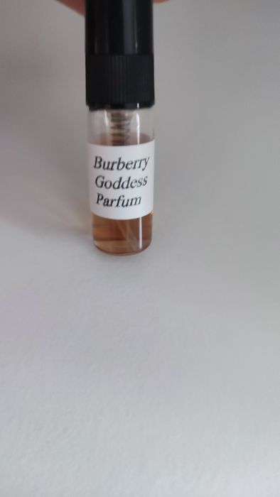 Perfumy Burberry Goddes woda perfumowana