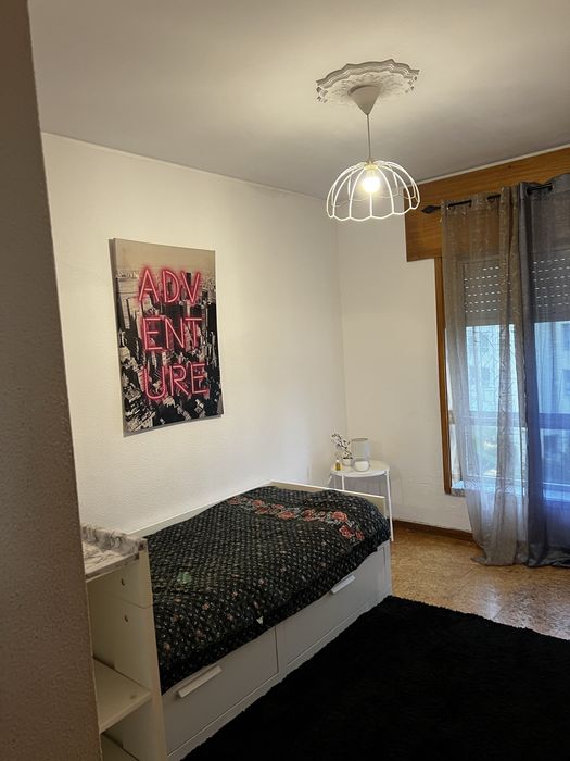 Alugo quarto em rio tinto