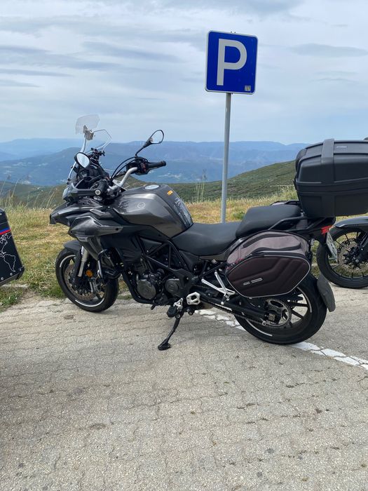 Benelli trk 502 usada