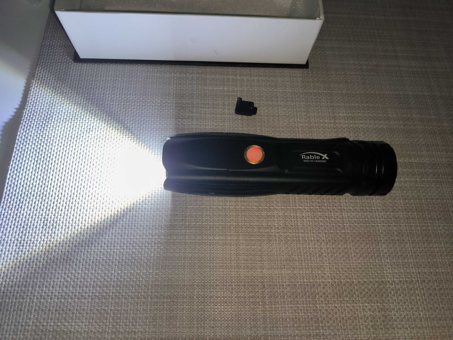 Ліхтар Police WD218(Ручной алюминевый фонарь Police , Li-ion 18650)