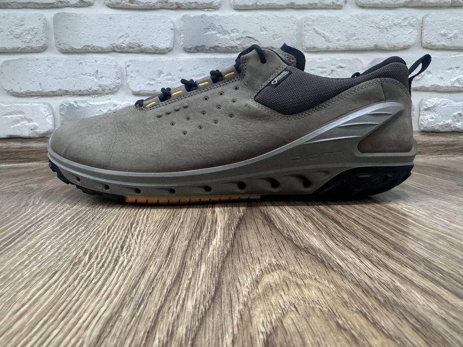 Кроссовки Ecco Biom Venture Gore -Tex ,размер 46 (30см.) оригинал