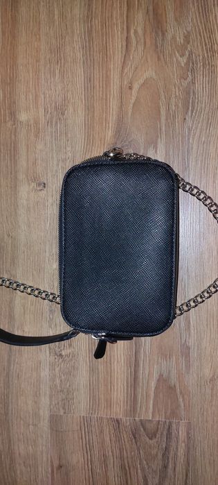 Torebka Guess listonoszka