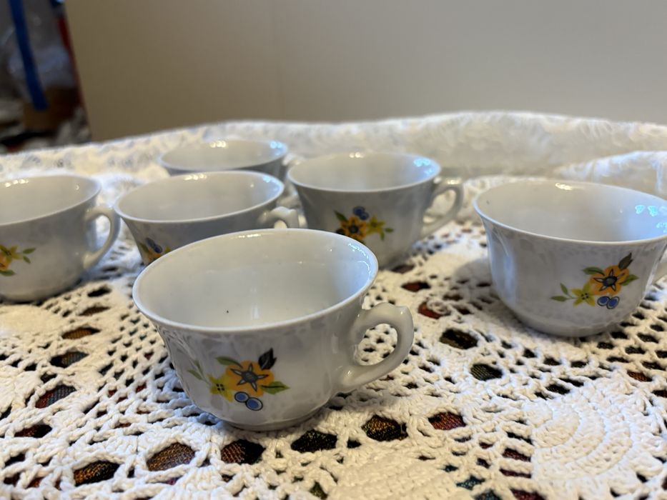 Filiżanki porcelanowe zestaw 6 sztuk