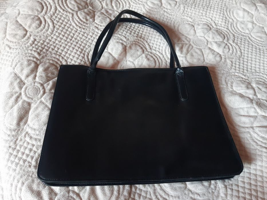 Жіноча сумка для формату А4