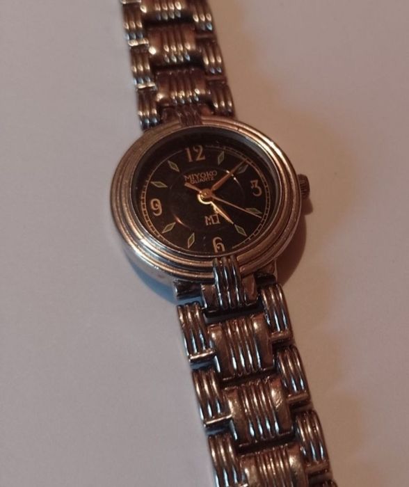 Наручные женские часы Производитель Япония  Распродажа