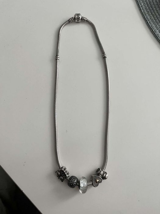 Pandora srebny łancuszek, +5 charms