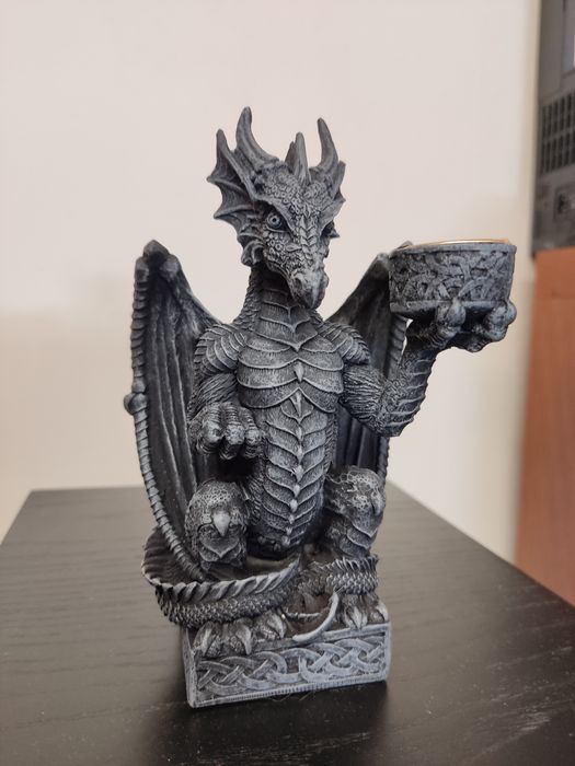 Figura Miniatura Dragão para pousar vela