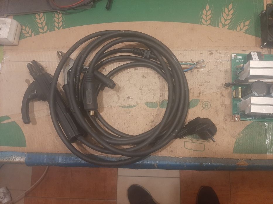 Spawarka części 123