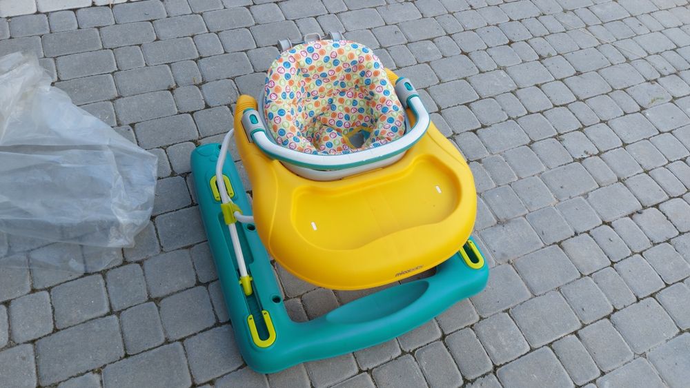 Продам ходунки дитячі