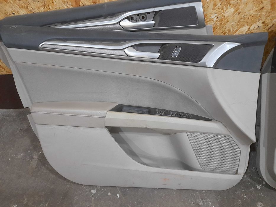 Обшивка двери карта FORD FUSION, MONDEO MK5 бежевый