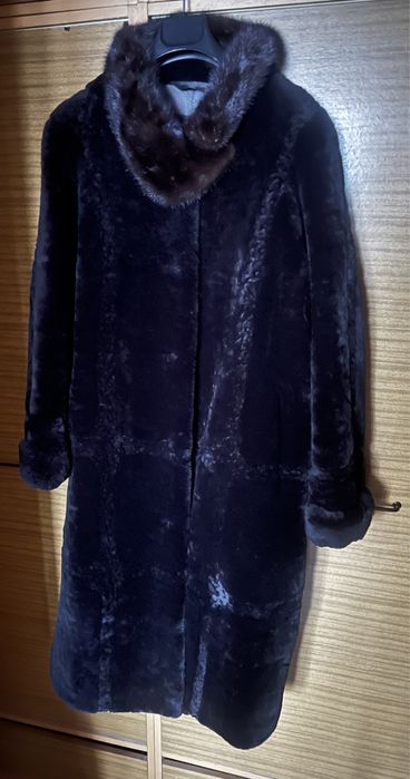 Шуба фірми Mykonos мутон