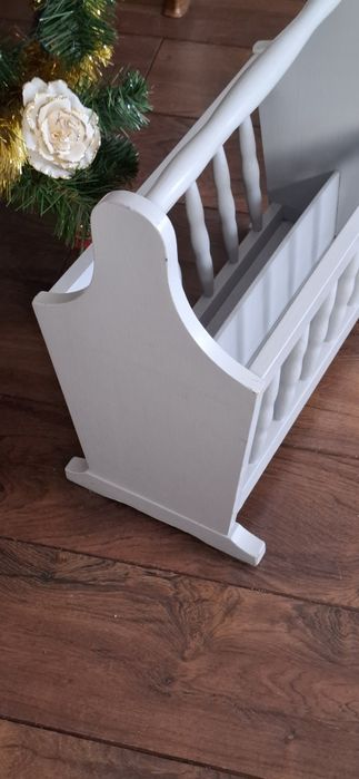 Gazetownik idealny na książki-gazety.