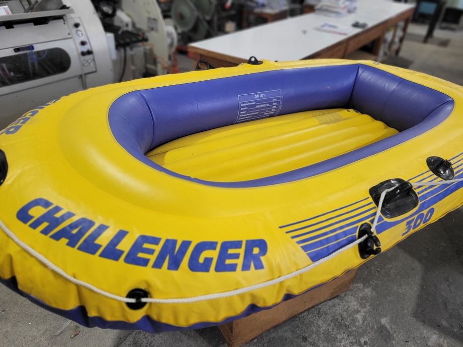 Barco insuflável 3 pessos