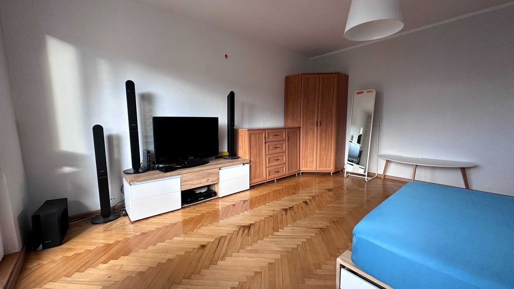 Wynajmę od zaraz pokój z balkonem dla singla lub pary. Gdynia  SKM Cisowa