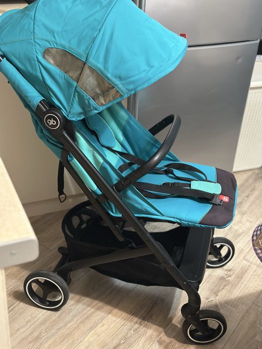 Продам дитячу Коляска GB