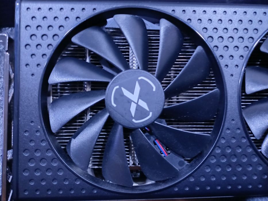 6600 XT - XFX Speedster SWFT 210