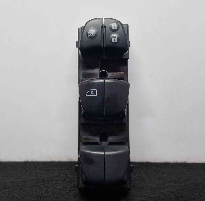 Comando / Botão / Interruptor Vidros Frente Esquerdo NISSAN LEAF (ZE1) ano 2020
