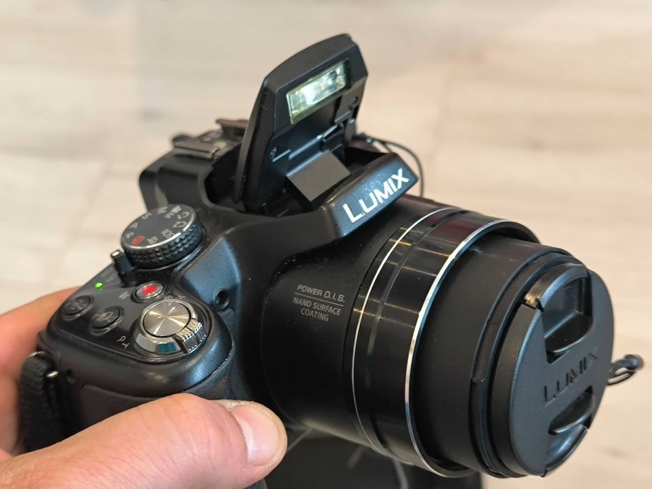 Aparat Panasonic Lumix fz 200
