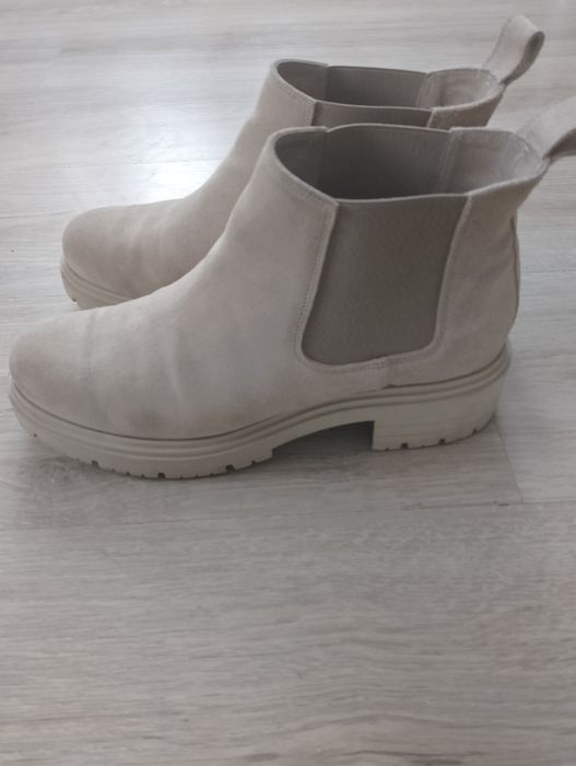 Botki  beżowe zamszowe skórzane Tymoteo 40/26,5 cm