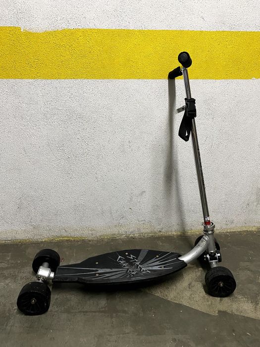 Trotinete Quatro Rodas