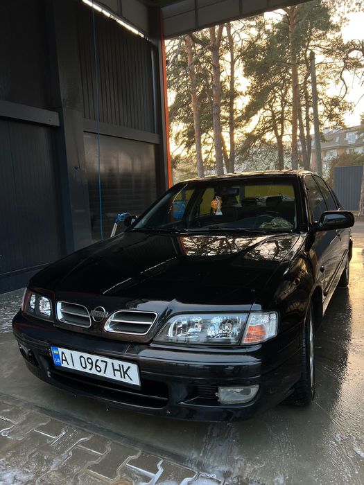 Продам Nisan premiera p11