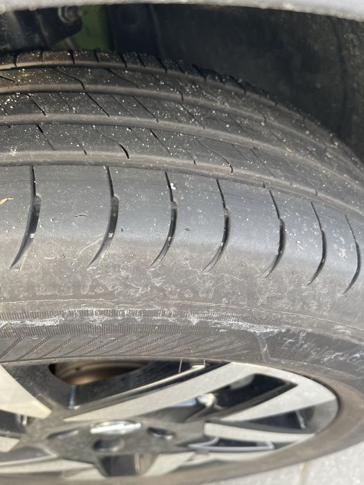 Witam okazja nowe roczne opony 215 60 r 17