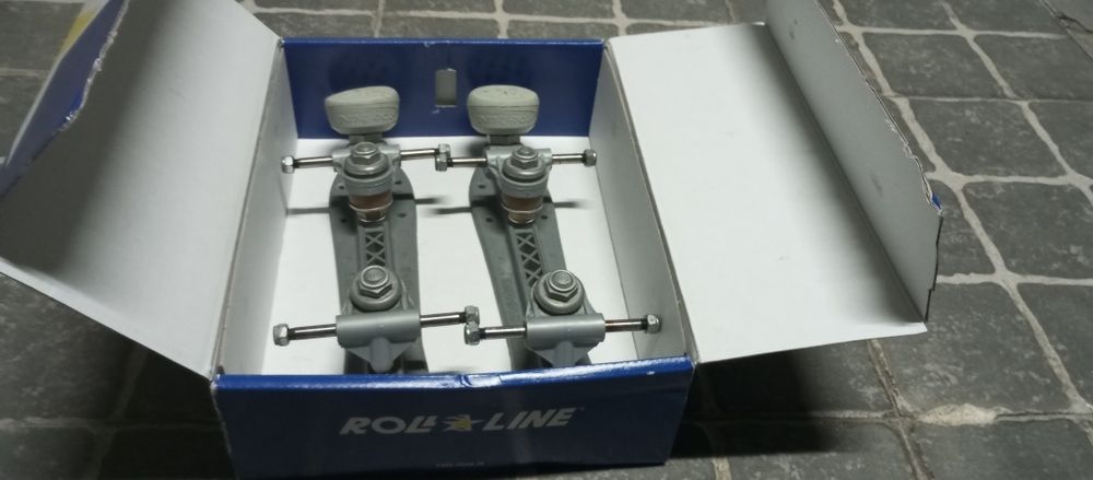 Chassis rolline 260  e respectivas rodas e rolamentos  patinagem artís