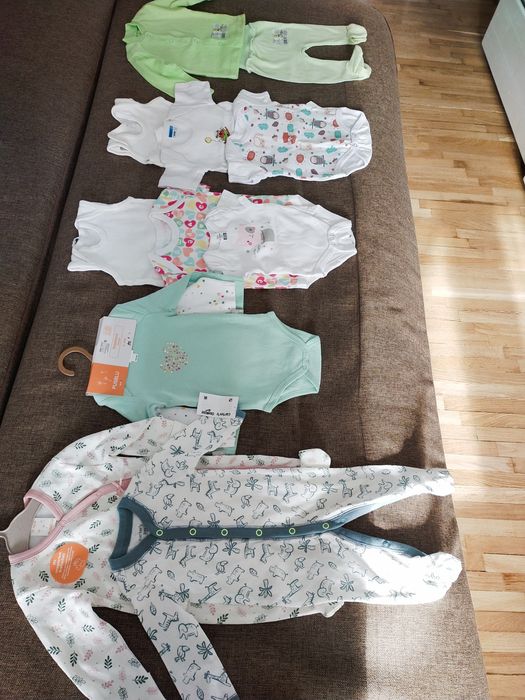 Одяг для дівчинки 0-3 міс, бодіки, чоловічки, повзунки Carter's,Pusblu