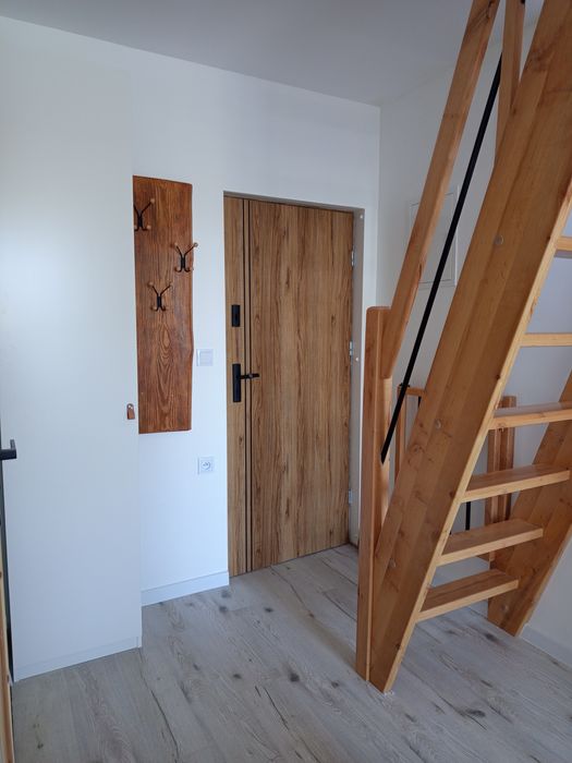 Dwupoziomowy apartament dla 6–8 osób KARWIA