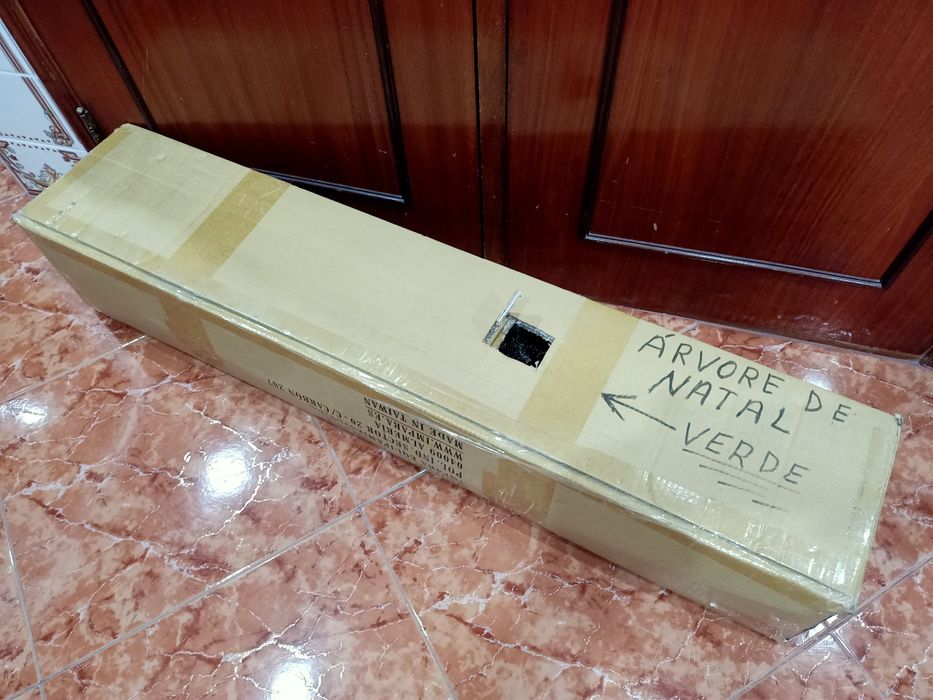 Árvore de Natal enfeites casa quarto apartamento vivenda escritório.