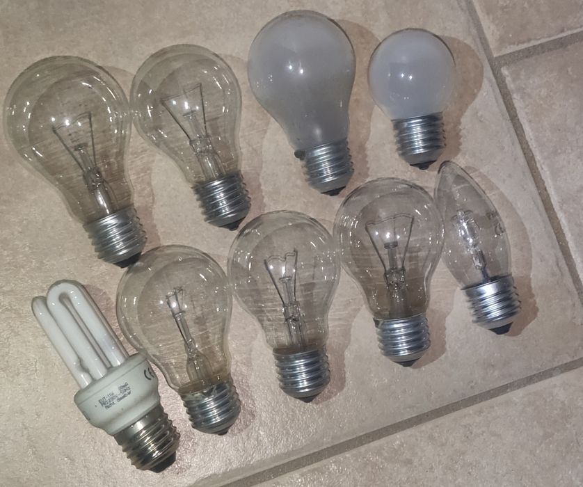 Lâmpadas E27
Usadas