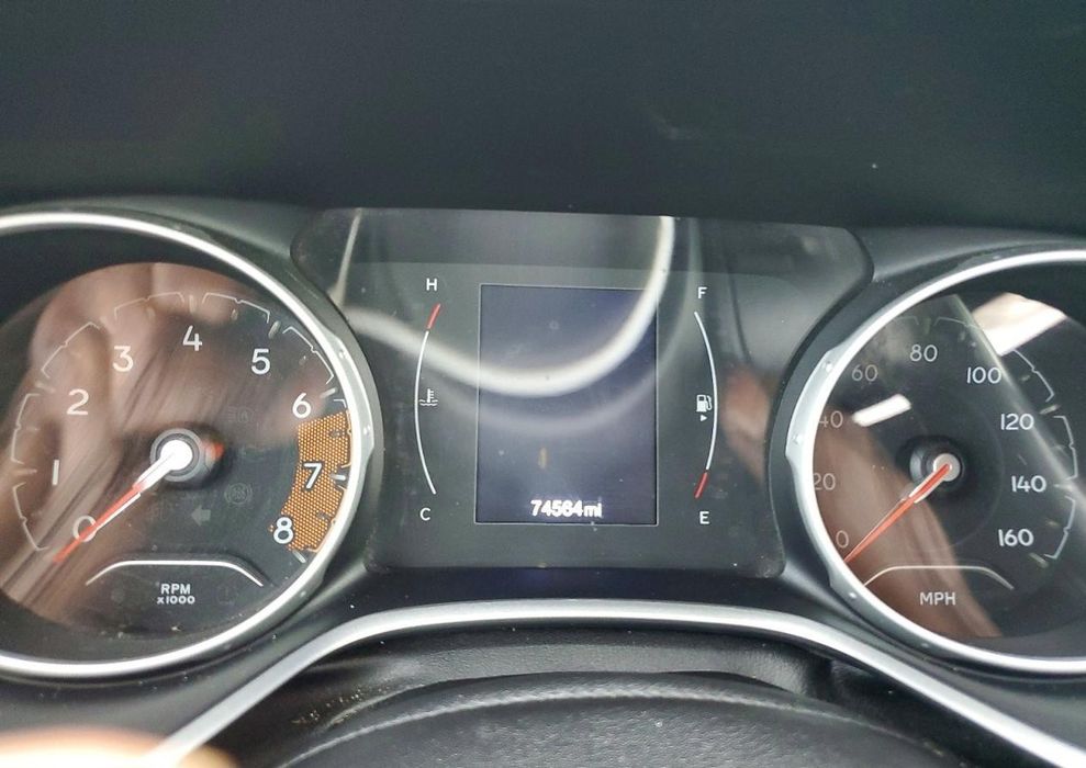 Срочно продам jeep compass  2020