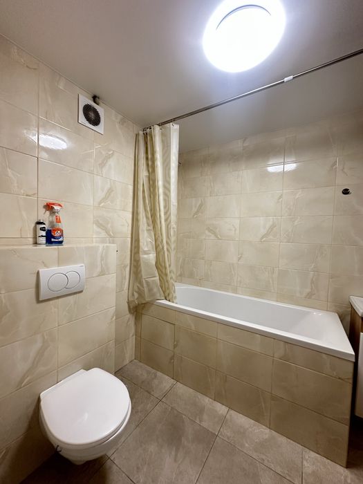 Зигіна, 2х кімнатна студія 17000грн + комунальні