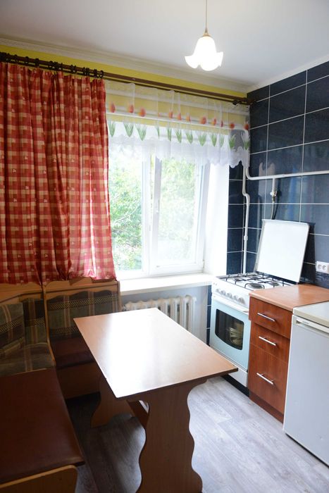 Квартира 1 - 2х комнатная посуточно почасово.