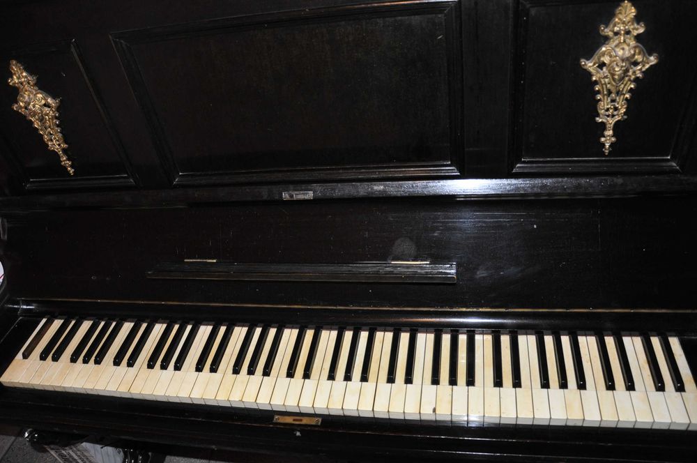 Sprzedam pianino