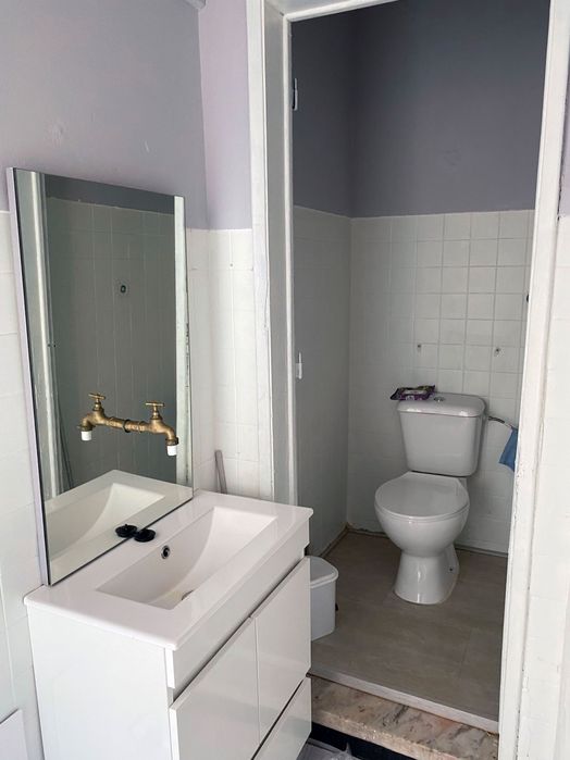 Loja Ajuda - Travessa dos Fornos, 3