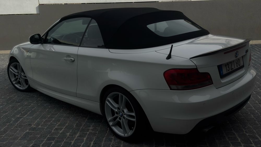 BMW SERIE 1 ano 2013