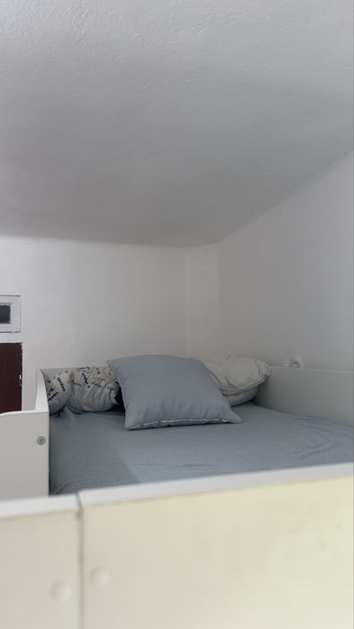 Cama alta ikea (SMÅSTAD)