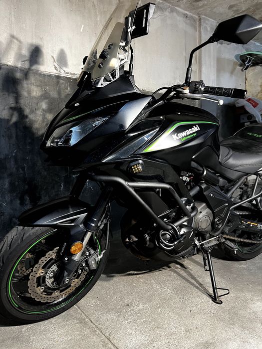 Kawasaki Versys 650 (2017) – Excelente Estado, Revisão Feita e Extras