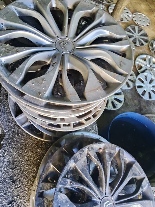 Tampões de roda varios modelos.. citroën C1 e Peugeot e Fiat e Renault e Ford e Citroën