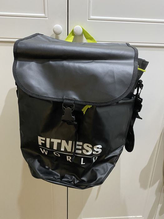 Непромокаючий рюкзак