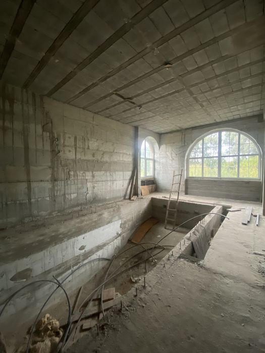 Продажа дома 400м2 с. Музычи, Киевская область, 19 соток