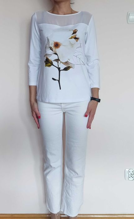 Elegancka biała bluzka, duży kwiat, wiskoza, Salko rozmiar S/M